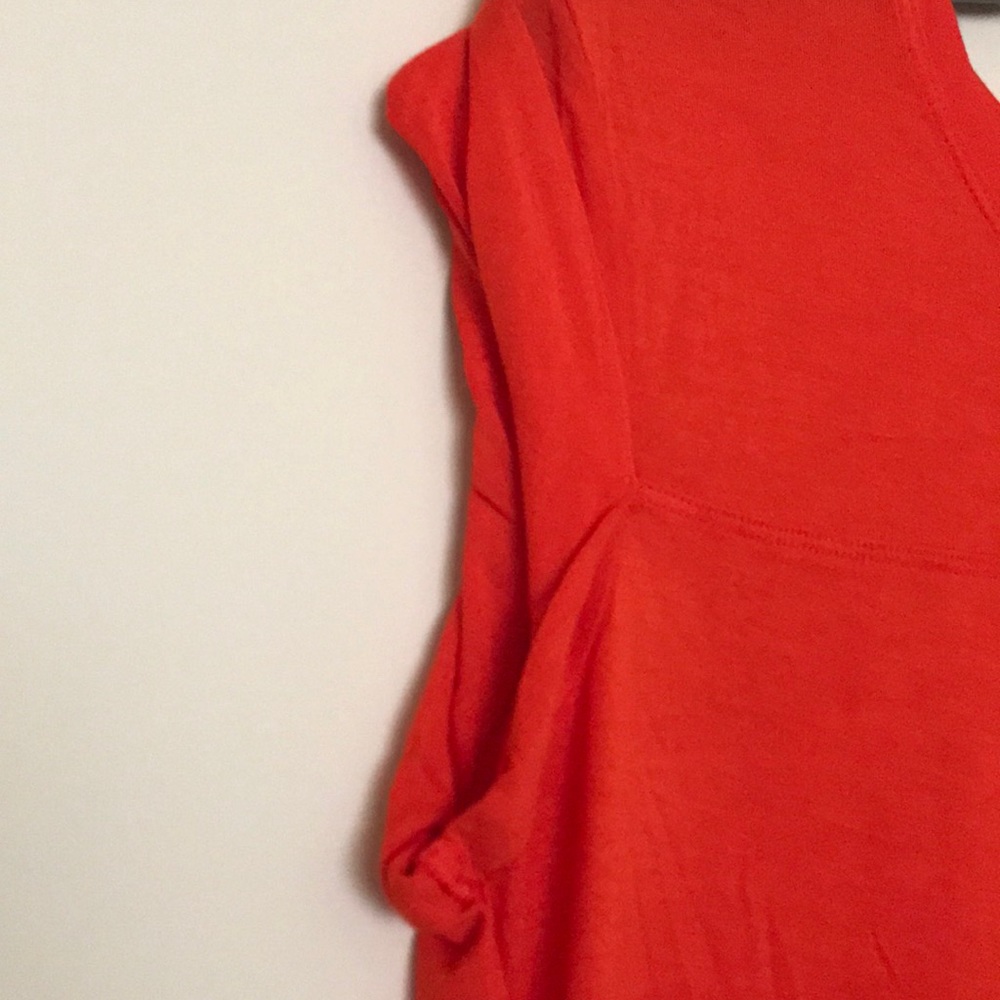 Super soft and comfy Cabi Sleeveless Tee - Picture 8 of 8